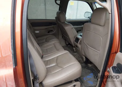 2003 Chevrolet Avalanche 1500 z USA, uszkodzony, nr VIN 3GNEK13T63G282518